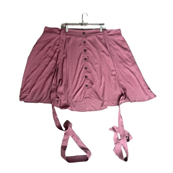 torrid Dresses & Skirts - Torrid Women Mini Skirt Size 4X Skater Button Front Super Soft Pink Belted Tie